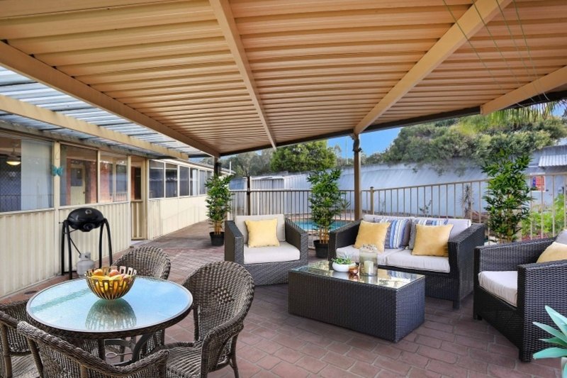 Photo - 8 Culmone Close, Edensor Park NSW 2176 - Image 8