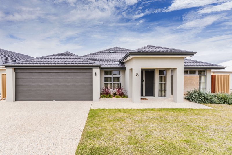 8 Culture Link, Piara Waters WA 6112