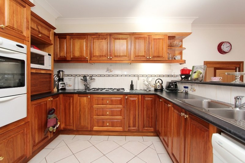 Photo - 8 Cypress Crescent, Kelso NSW 2795 - Image 3