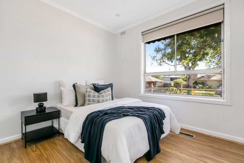 Photo - 8 Cypress Street, Heidelberg West VIC 3081 - Image 7