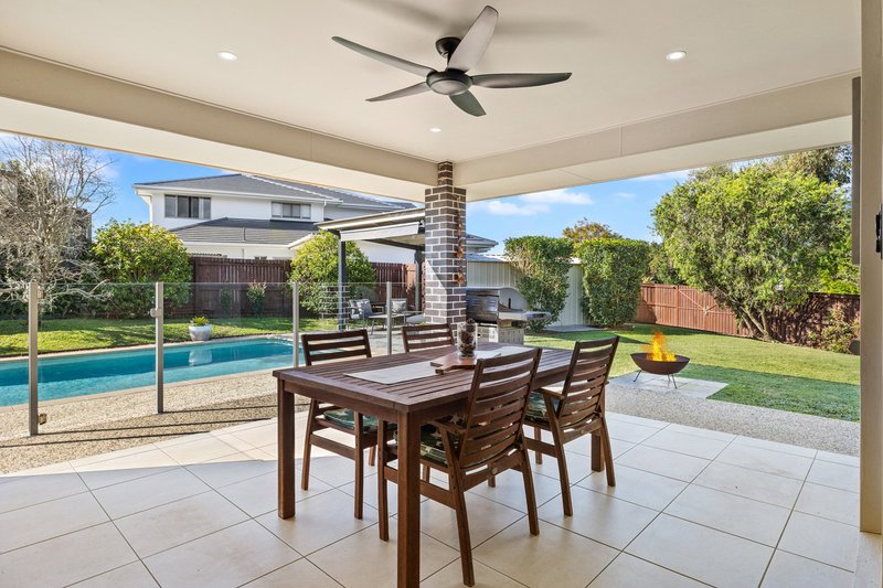 Photo - 8 Cypress Street, Redland Bay QLD 4165 - Image 9
