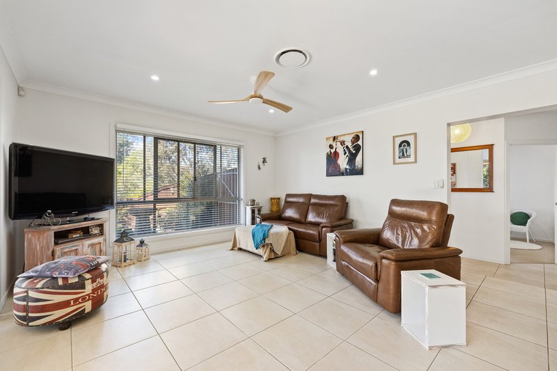Photo - 8 Cypress Street, Redland Bay QLD 4165 - Image 13