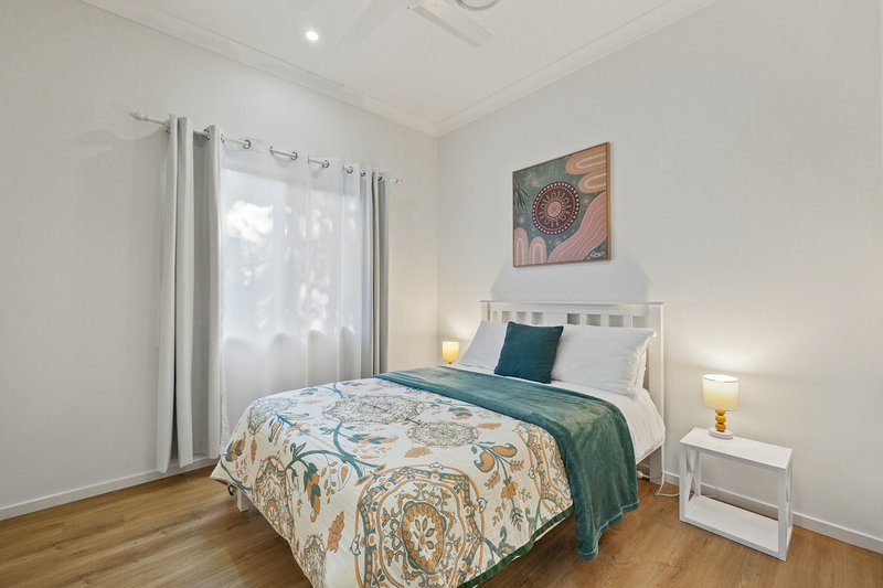 Photo - 8 Cypress Street, Redland Bay QLD 4165 - Image 25