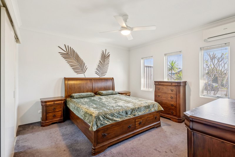 Photo - 8 Daffodil Road, Canning Vale WA 6155 - Image 2