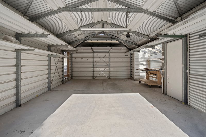 Photo - 8 Daisy Hill Road, Daisy Hill QLD 4127 - Image 2
