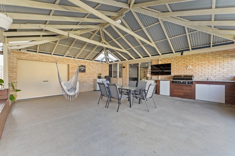 Photo - 8 Dalaroo Court, Cooloongup WA 6168 - Image 21