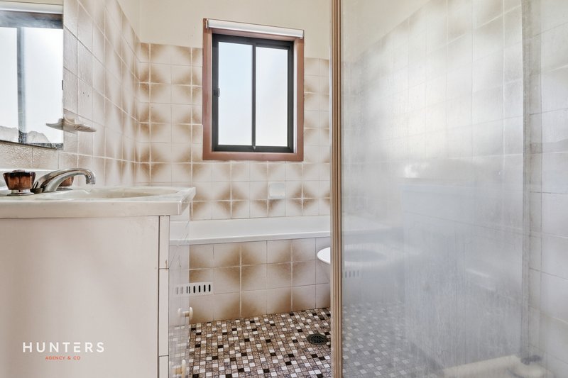 Photo - 8 Daley Street, Pendle Hill NSW 2145 - Image 10
