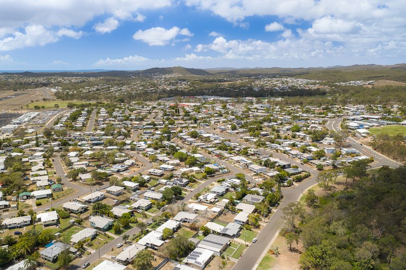 Photo - 8 Dalton Street, Clinton QLD 4680 - Image 24