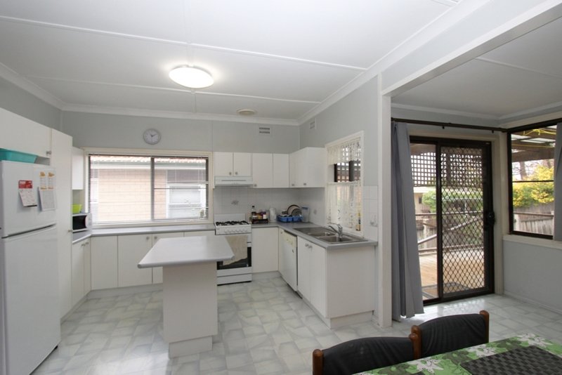 Photo - 8 Daly Street, West Bathurst NSW 2795 - Image 11