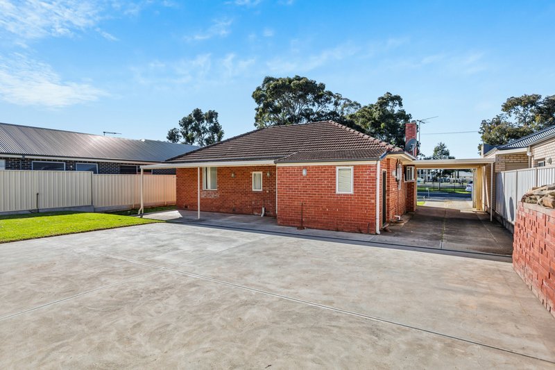 Photo - 8 Dampier Avenue, Findon SA 5023 - Image 18