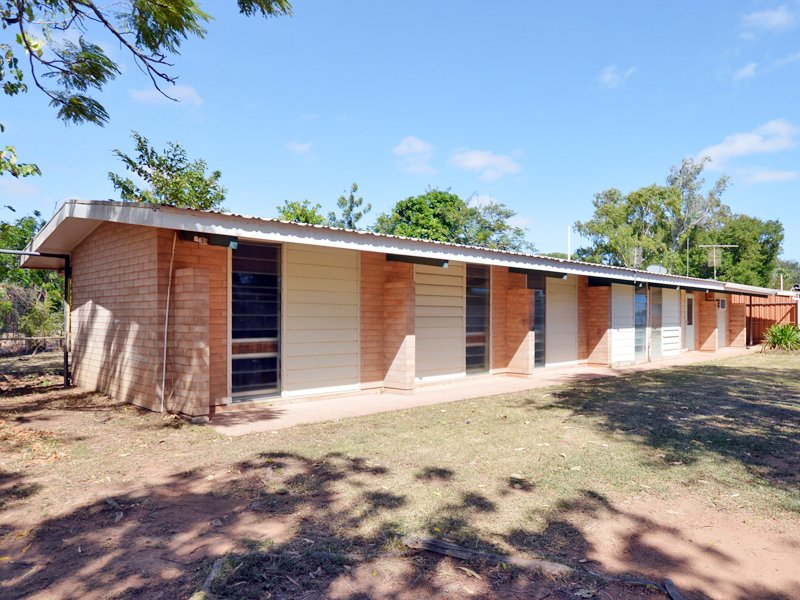 Photo - 8 Damson Court, Weipa QLD 4874 - Image 2