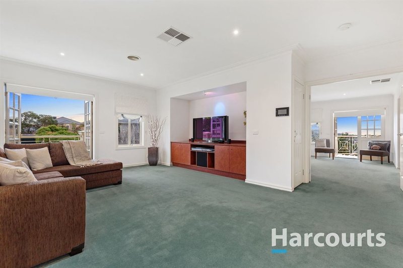 Photo - 8 Danbec Court, Lysterfield VIC 3156 - Image 14