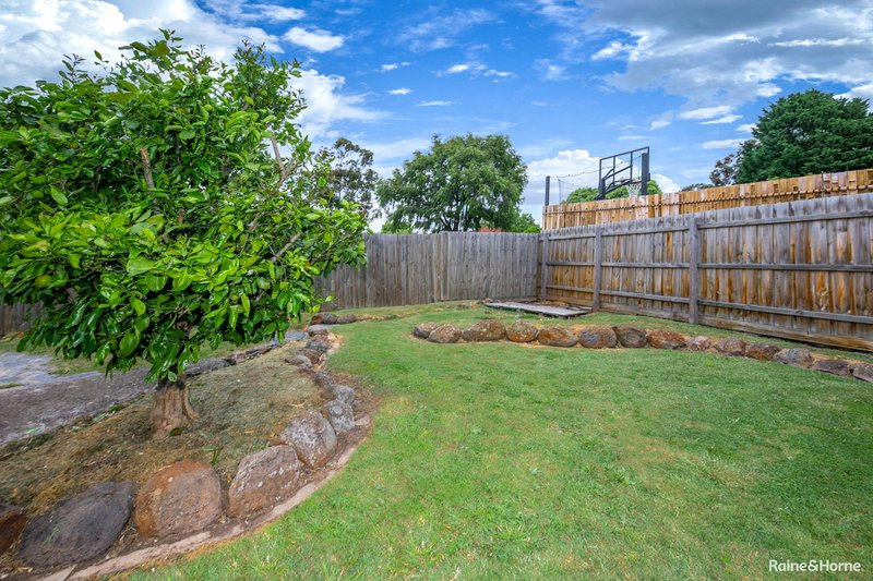 Photo - 8 Darling Court, Sunbury VIC 3429 - Image 12