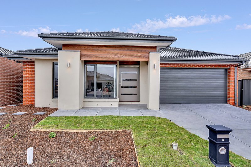 8 Daybreak Vista, Craigieburn VIC 3064