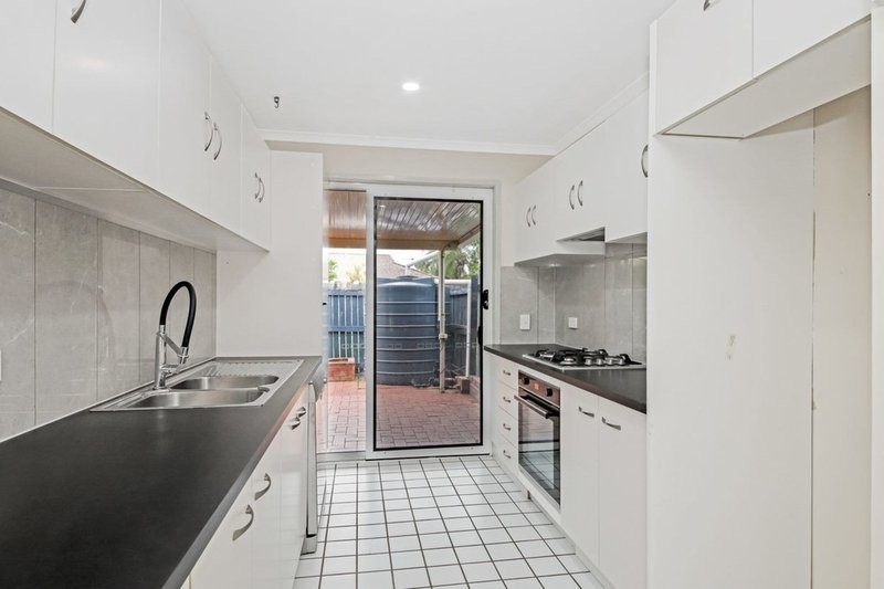 Photo - 8 De Marco Court, Brendale QLD 4500 - Image 2