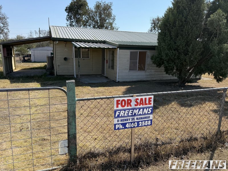 Photo - 8 Deakin Crescent, Nanango QLD 4615 - Image 1
