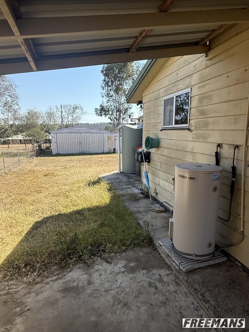 Photo - 8 Deakin Crescent, Nanango QLD 4615 - Image 11