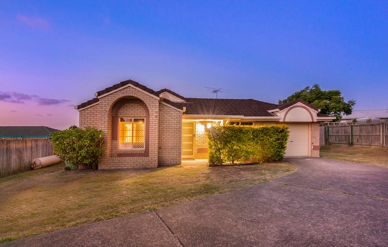 8 Debanie Court, Marsden QLD 4132