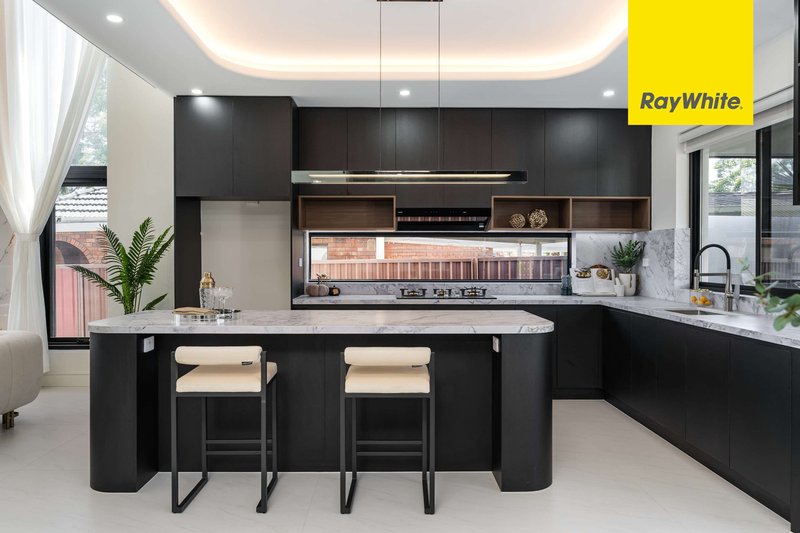 Photo - 8 Deborah Avenue, Lidcombe NSW 2141 - Image 5