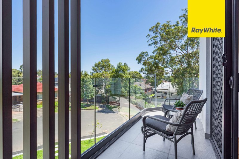Photo - 8 Deborah Avenue, Lidcombe NSW 2141 - Image 17