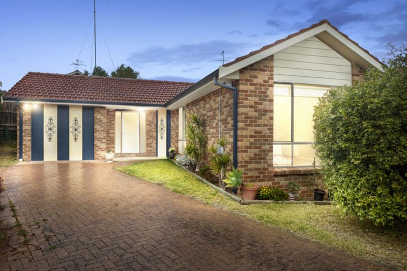 Photo - 8 Dee Place, Prospect NSW 2148 - Image 1