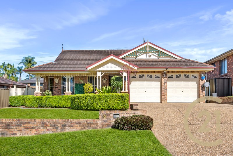 8 Delage Place, Ingleburn NSW 2565