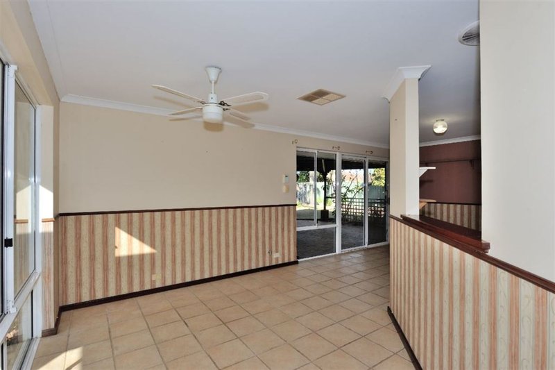 Photo - 8 Delray Close, Warnbro WA 6169 - Image 4