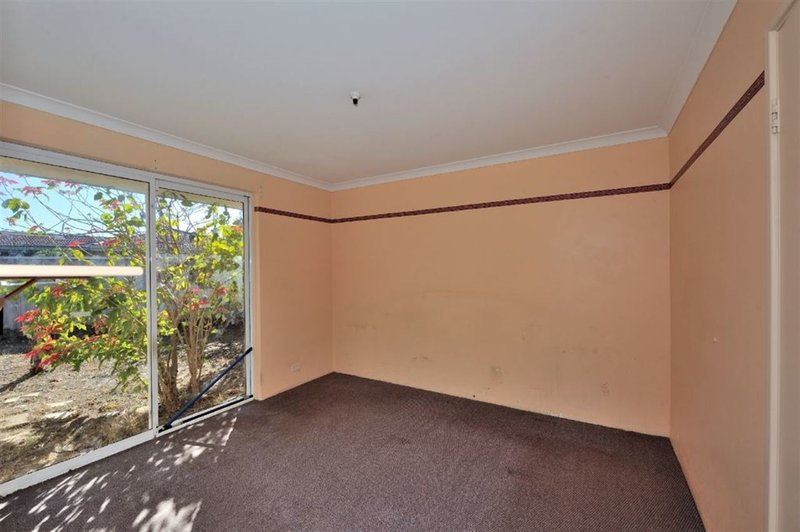 Photo - 8 Delray Close, Warnbro WA 6169 - Image 16