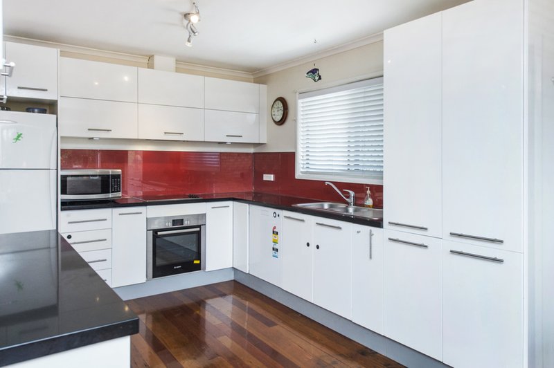 Photo - 8 Dendron Street, Shailer Park QLD 4128 - Image 4