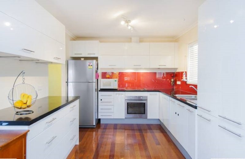 Photo - 8 Dendron Street, Shailer Park QLD 4128 - Image 5