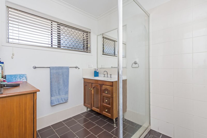 Photo - 8 Dendron Street, Shailer Park QLD 4128 - Image 9