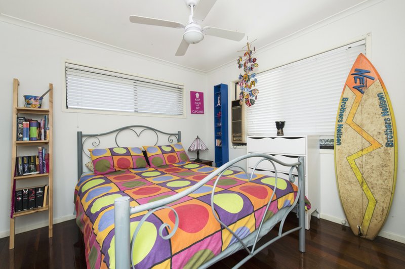 Photo - 8 Dendron Street, Shailer Park QLD 4128 - Image 10
