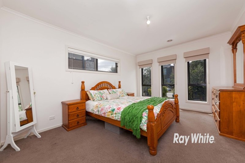 Photo - 8 Desa Terrace, Dandenong VIC 3175 - Image 9