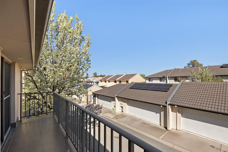 Photo - 8 Devlin Street, Gungahlin ACT 2912 - Image 17