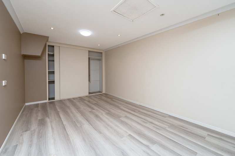 Photo - 8 Diamond Place, Runcorn QLD 4113 - Image 6