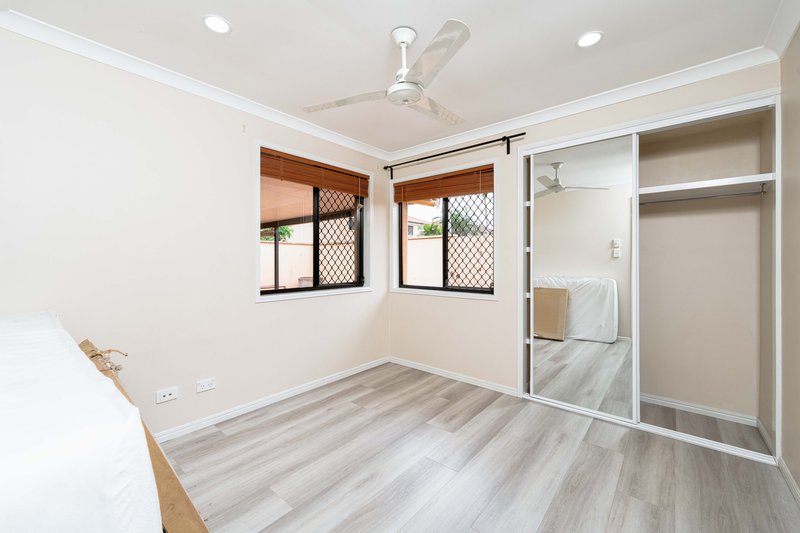 Photo - 8 Diamond Place, Runcorn QLD 4113 - Image 9