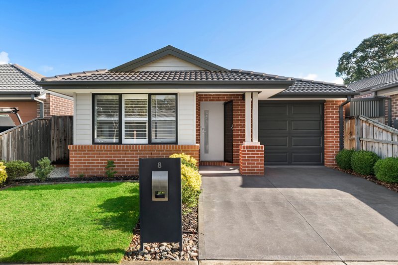 8 Dibella Street, Doreen VIC 3754