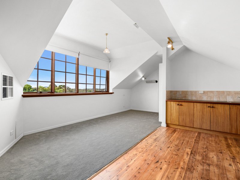 Photo - 8 Dick Street, Wodonga VIC 3690 - Image 4