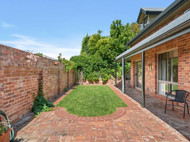 Photo - 8 Dick Street, Wodonga VIC 3690 - Image 5