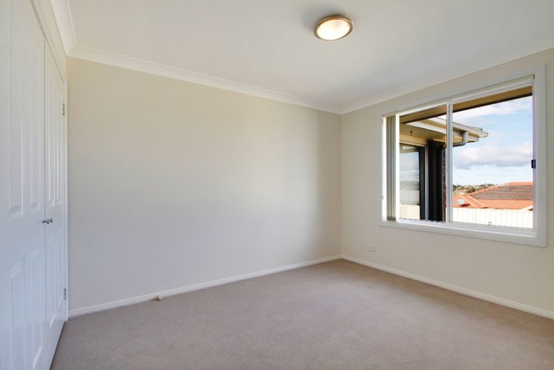 Photo - 8 Dimitri Street, Goulburn NSW 2580 - Image 6