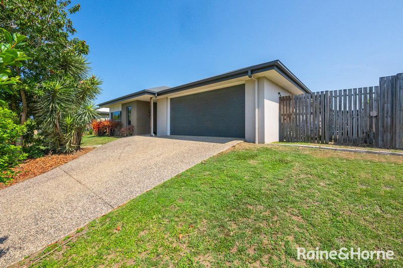 8 Dobinson Street, Bucasia QLD 4750