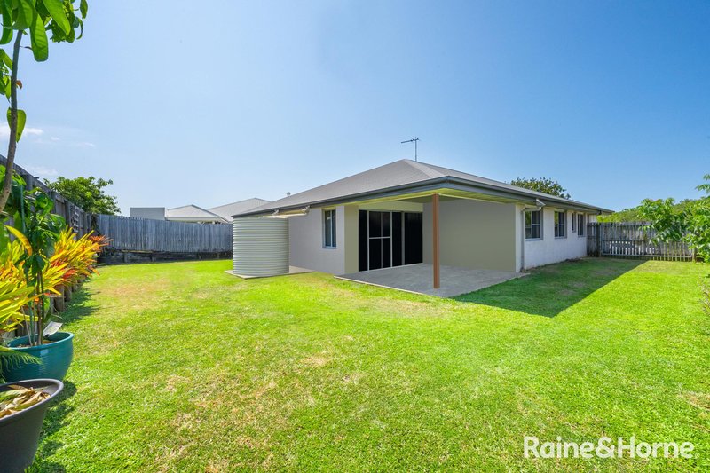 Photo - 8 Dobinson Street, Bucasia QLD 4750 - Image 16