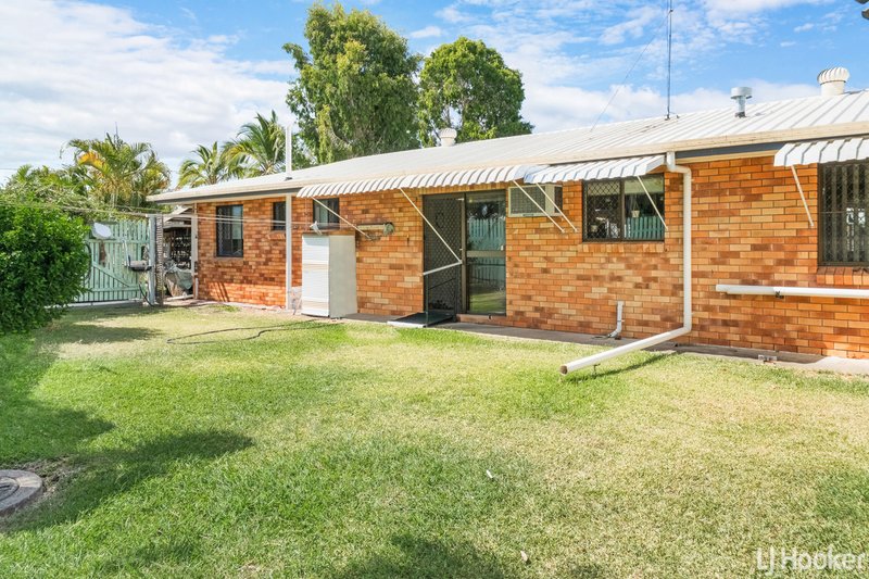 Photo - 8 Doblo Avenue, Norman Gardens QLD 4701 - Image 17