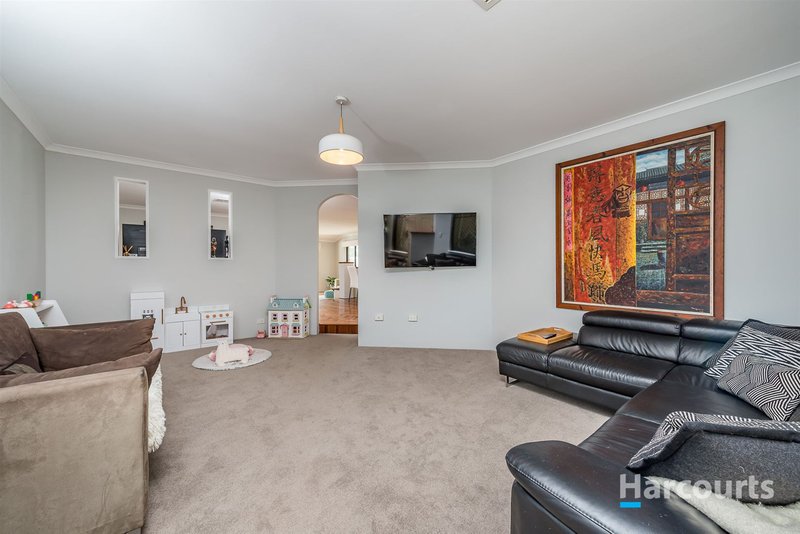 Photo - 8 Doddington Way, Quinns Rocks WA 6030 - Image 3