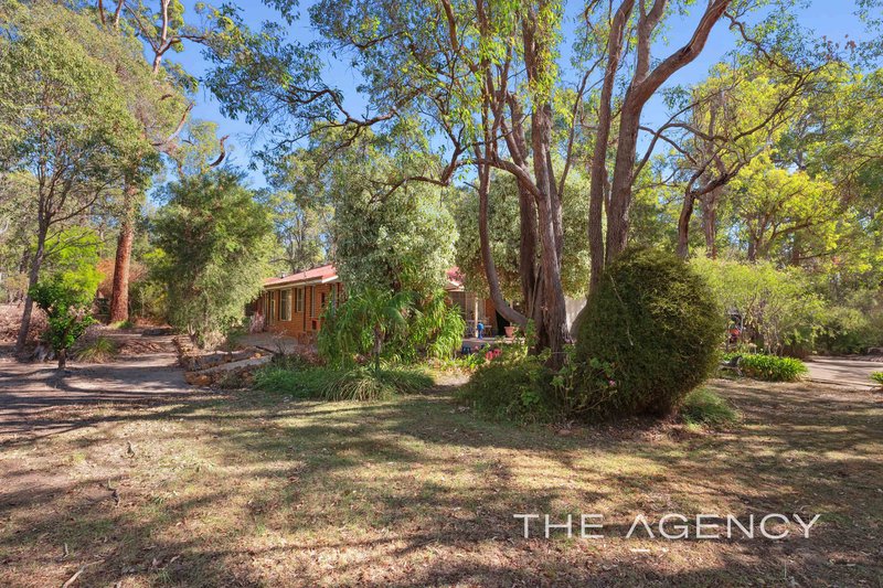 Photo - 8 Dodington Place, Parkerville WA 6081 - Image 17