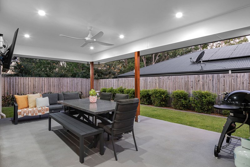 Photo - 8 Doncaster Street, Heritage Park QLD 4118 - Image 15