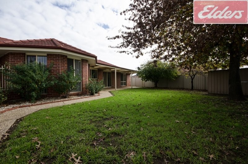 Photo - 8 Donelan Court, Wodonga VIC 3690 - Image 22