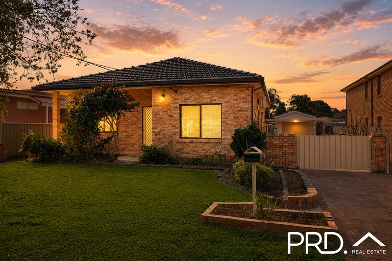 Photo - 8 Doris Street, Picnic Point NSW 2213 - Image 1