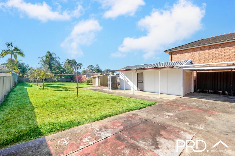 Photo - 8 Doris Street, Picnic Point NSW 2213 - Image 11