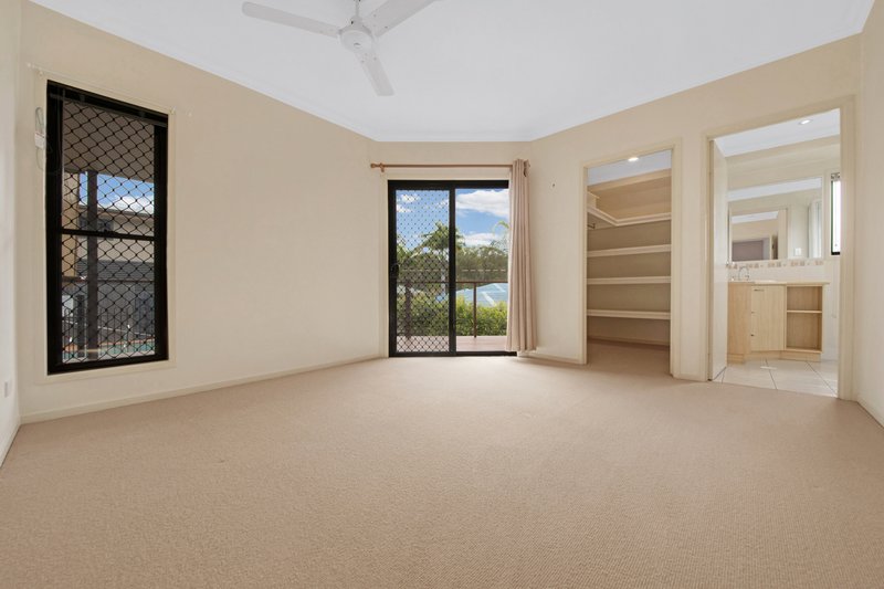 Photo - 8 Douglas Street, Tannum Sands QLD 4680 - Image 7